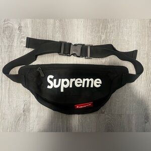 Supreme Dual Pouch Belt Bag